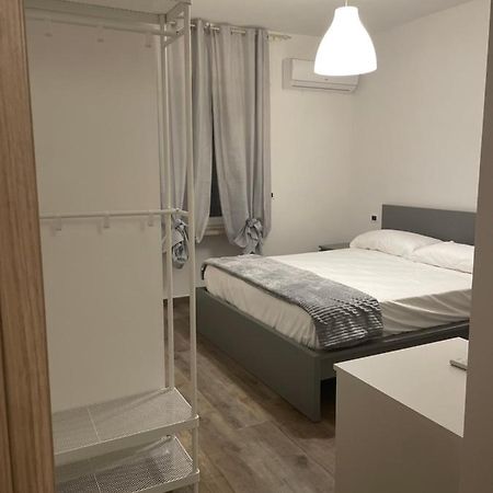 לינה וארוחת בוקר לזינה A Casa Di Nene Beb מראה חיצוני תמונה